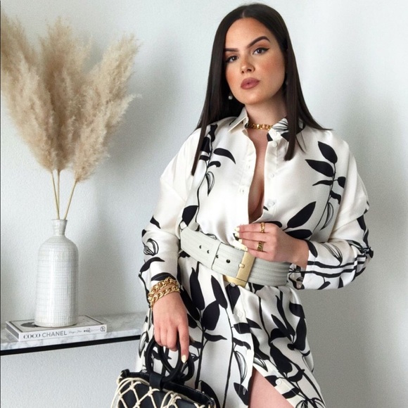 𝗡𝗪𝗧 𝗭𝗮𝗿𝗮 • Printed Oversized Dress - Picture 6 of 17